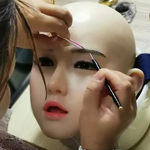 Sex Doll Eyebrow Planting.jpg